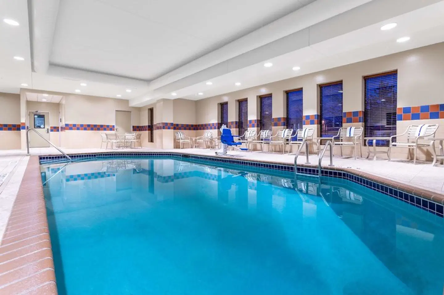 Hampton Inn Suites Minneapolis St Paul Arpt-Mall of America Hallenbad