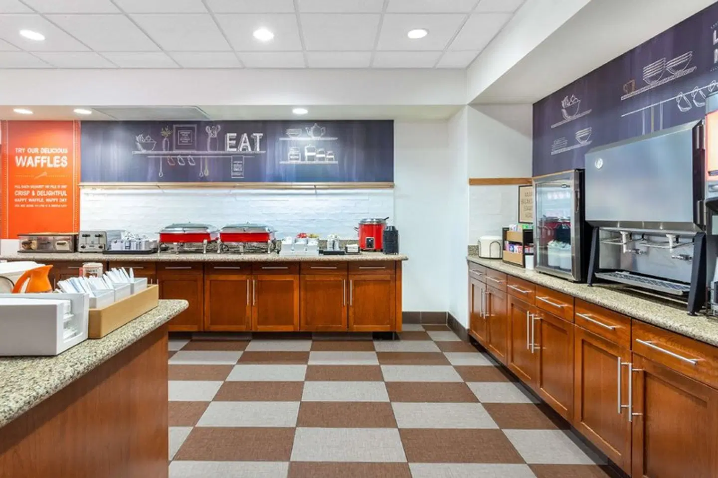 Hampton Inn Suites Minneapolis St Paul Arpt-Mall of America Bar