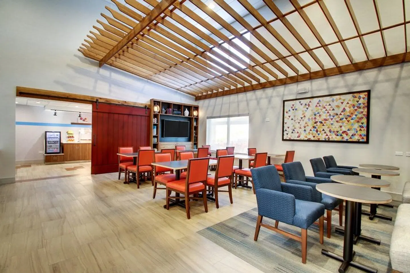 Holiday Inn Express & Suites Aurora - Naperville by IHG LOUNGE_LOBBY