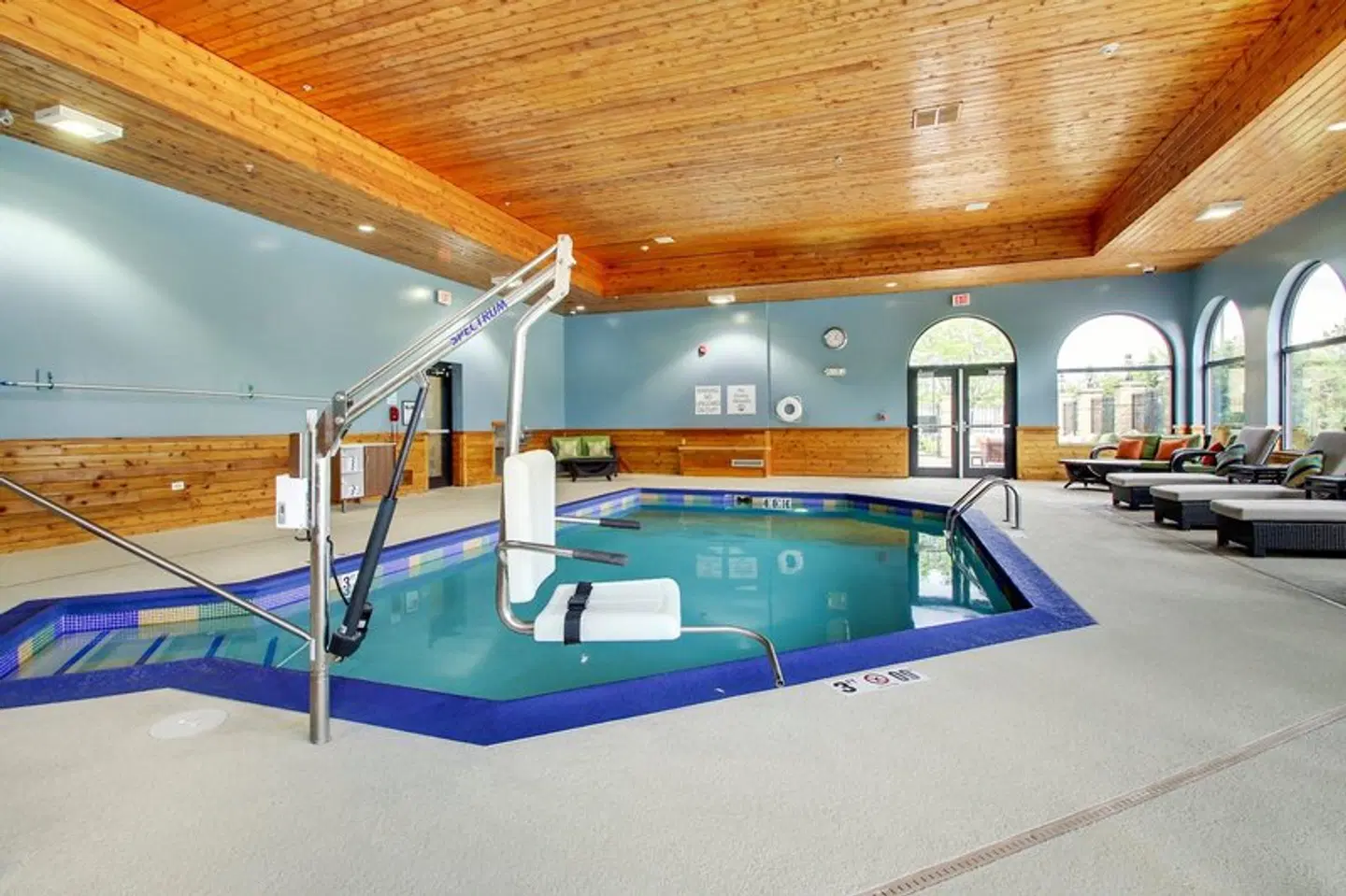 Holiday Inn Express & Suites Aurora - Naperville by IHG HEALTH_BEAUTY