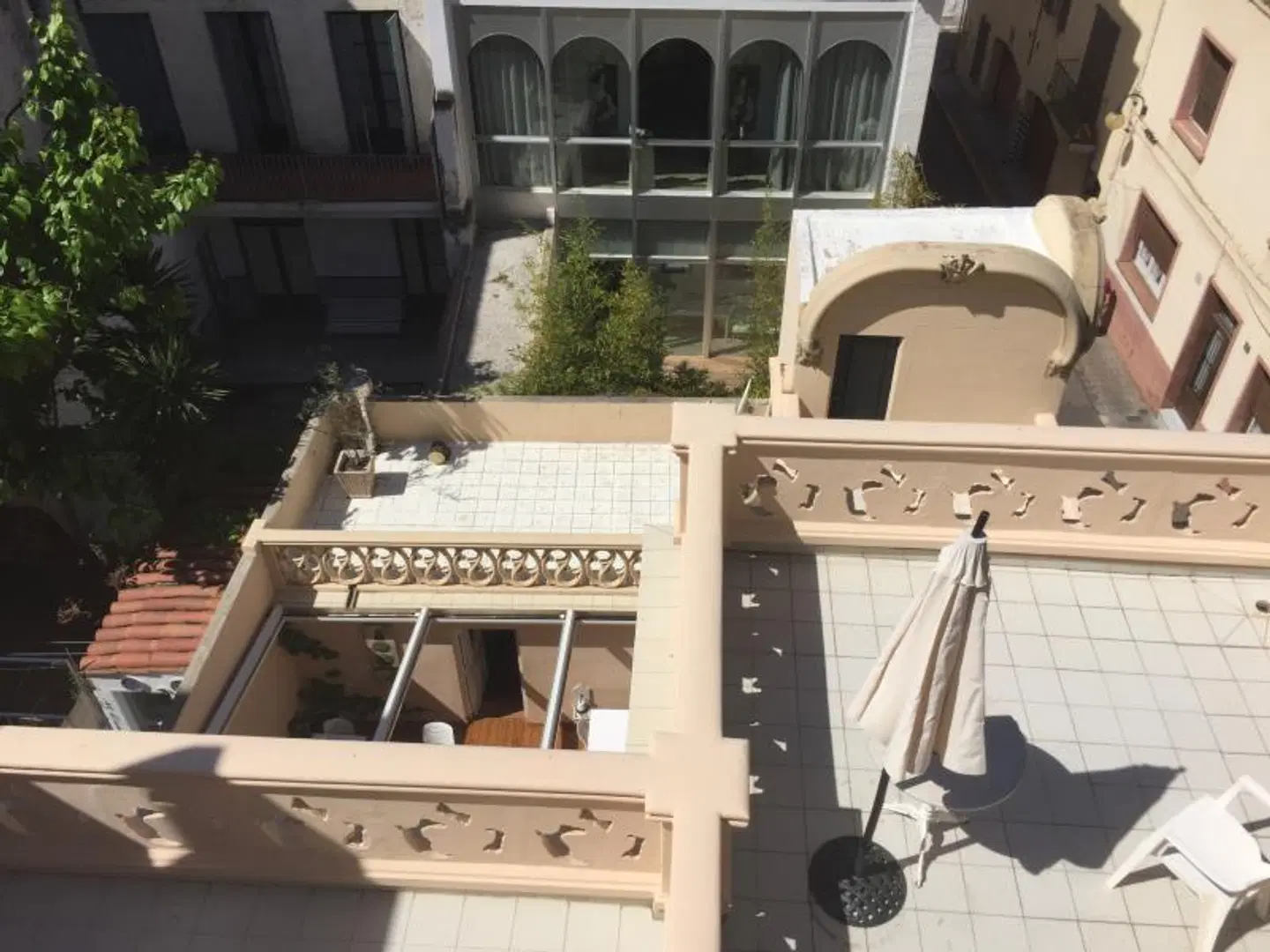 Hotel Noucentista EXTERIOR