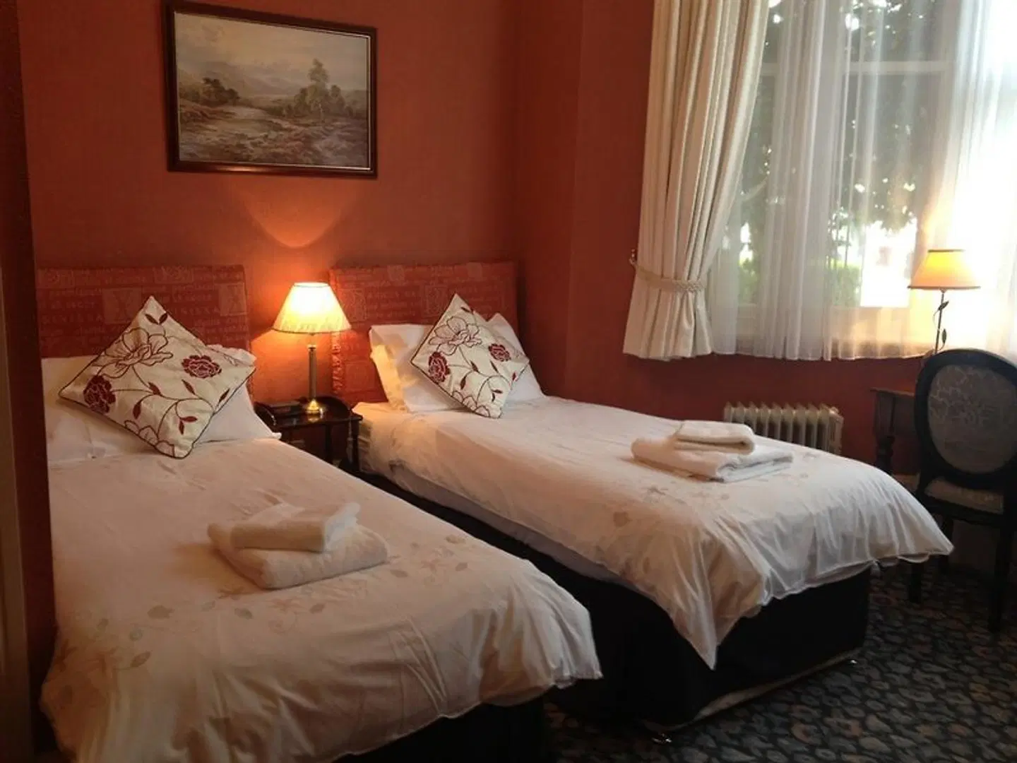 Ascot House ROOM_EXAMPLE