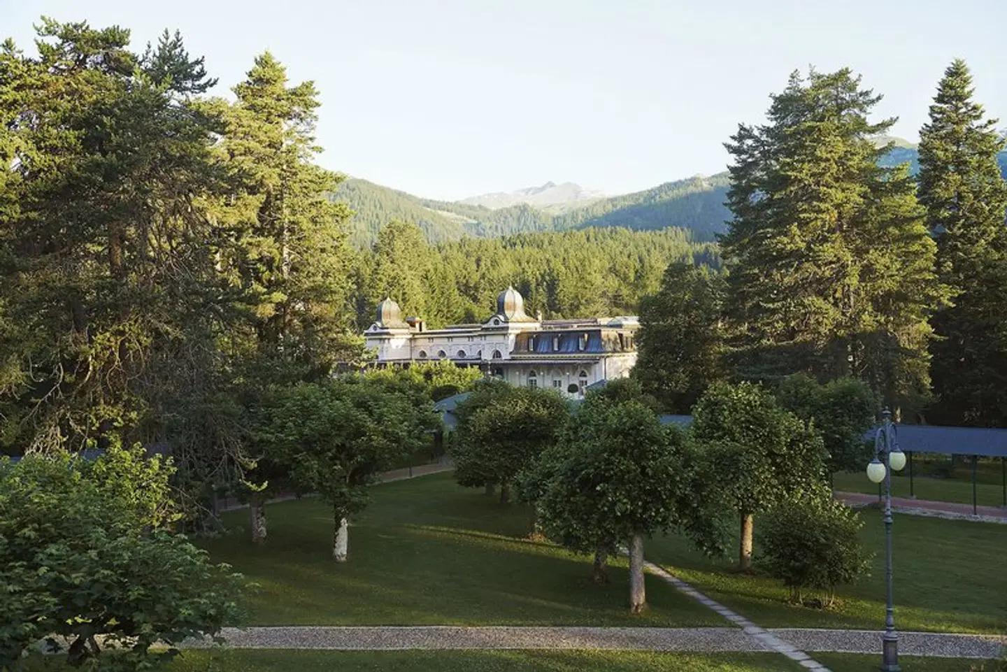 Waldhaus Flims Wellness Resort, Autograph Collection LANDSCAPE