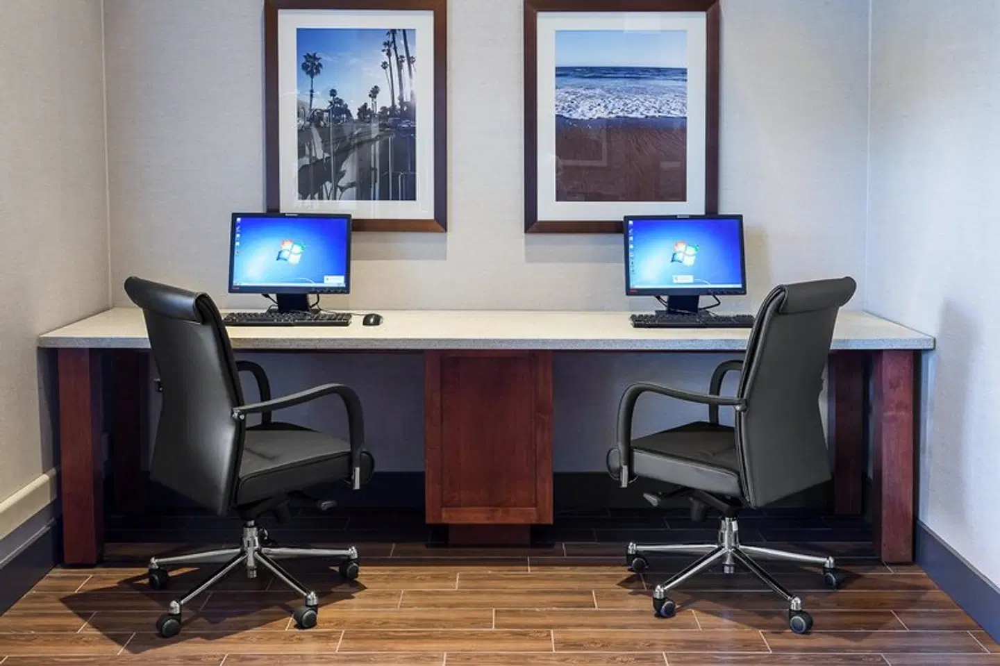 Holiday Inn Express & Suites Carpinteria by IHG Konferenz