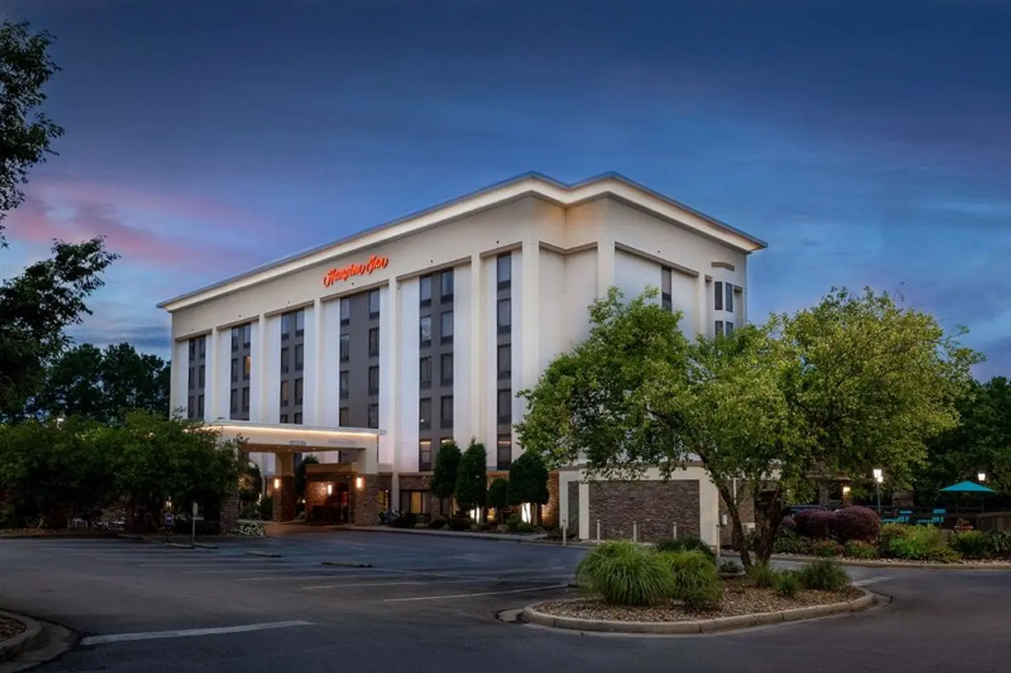 Hampton Inn Columbia I-26/Harbison Blvd. EXTERIOR