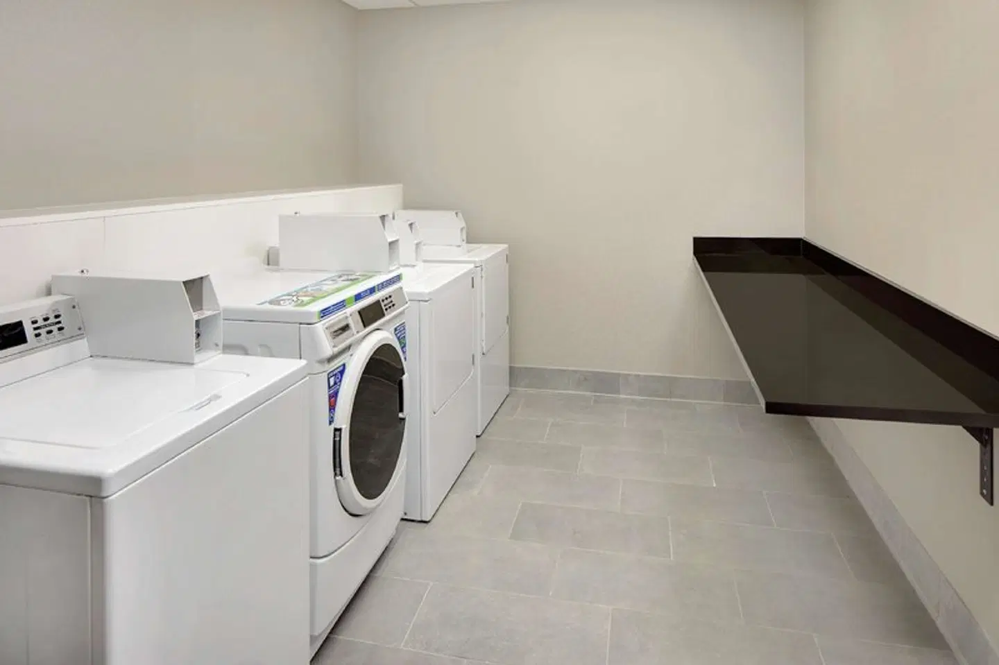 Homewood Suites by Hilton Minneapolis-Mall Of America Badezimmer