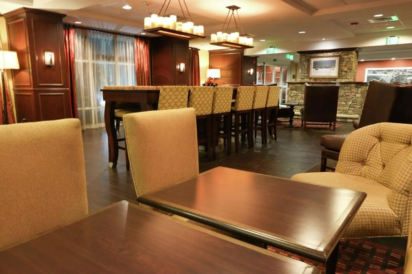 Hampton Inn Lincolnton Bar