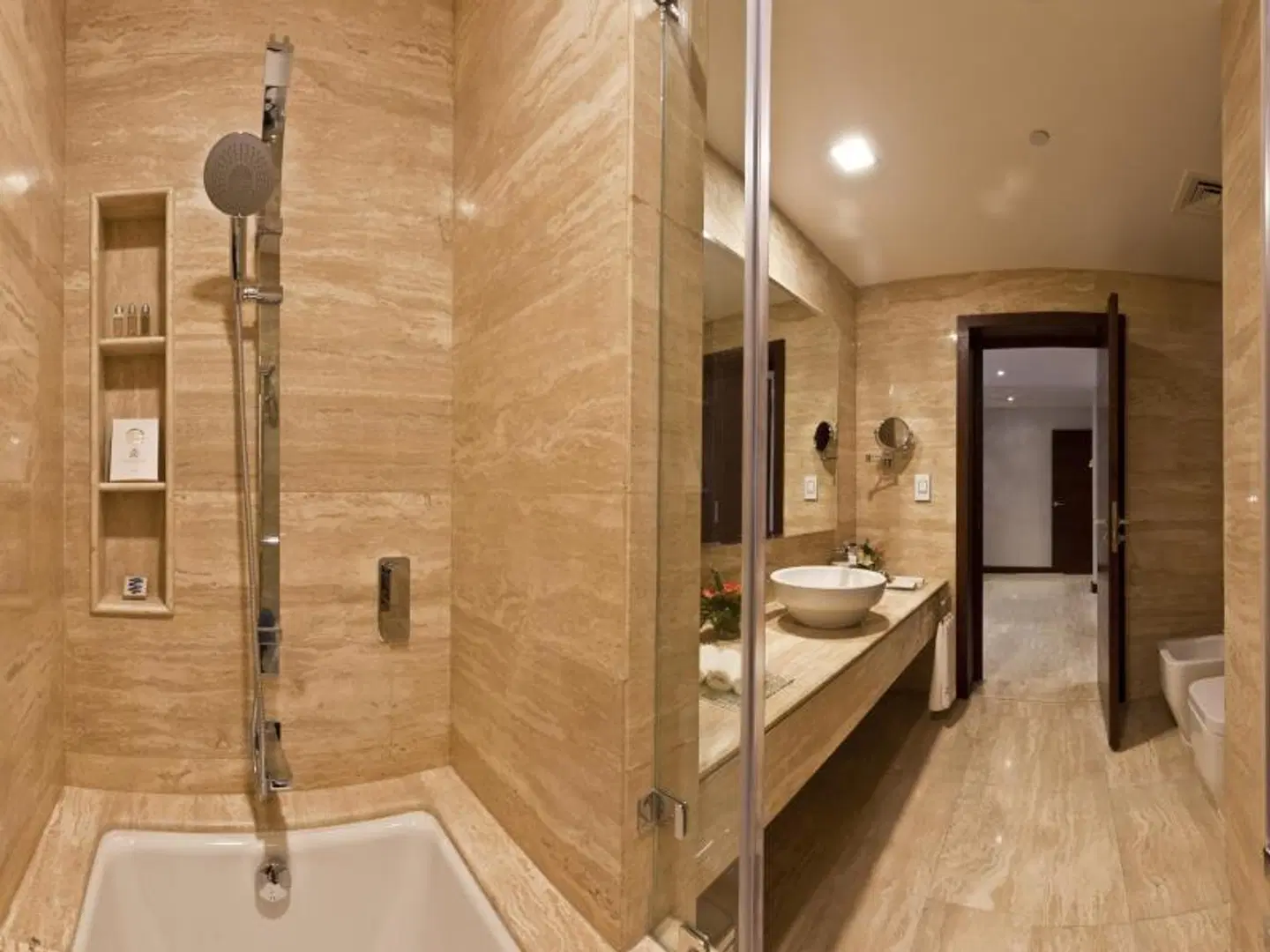 Zubarah Hotel Badezimmer