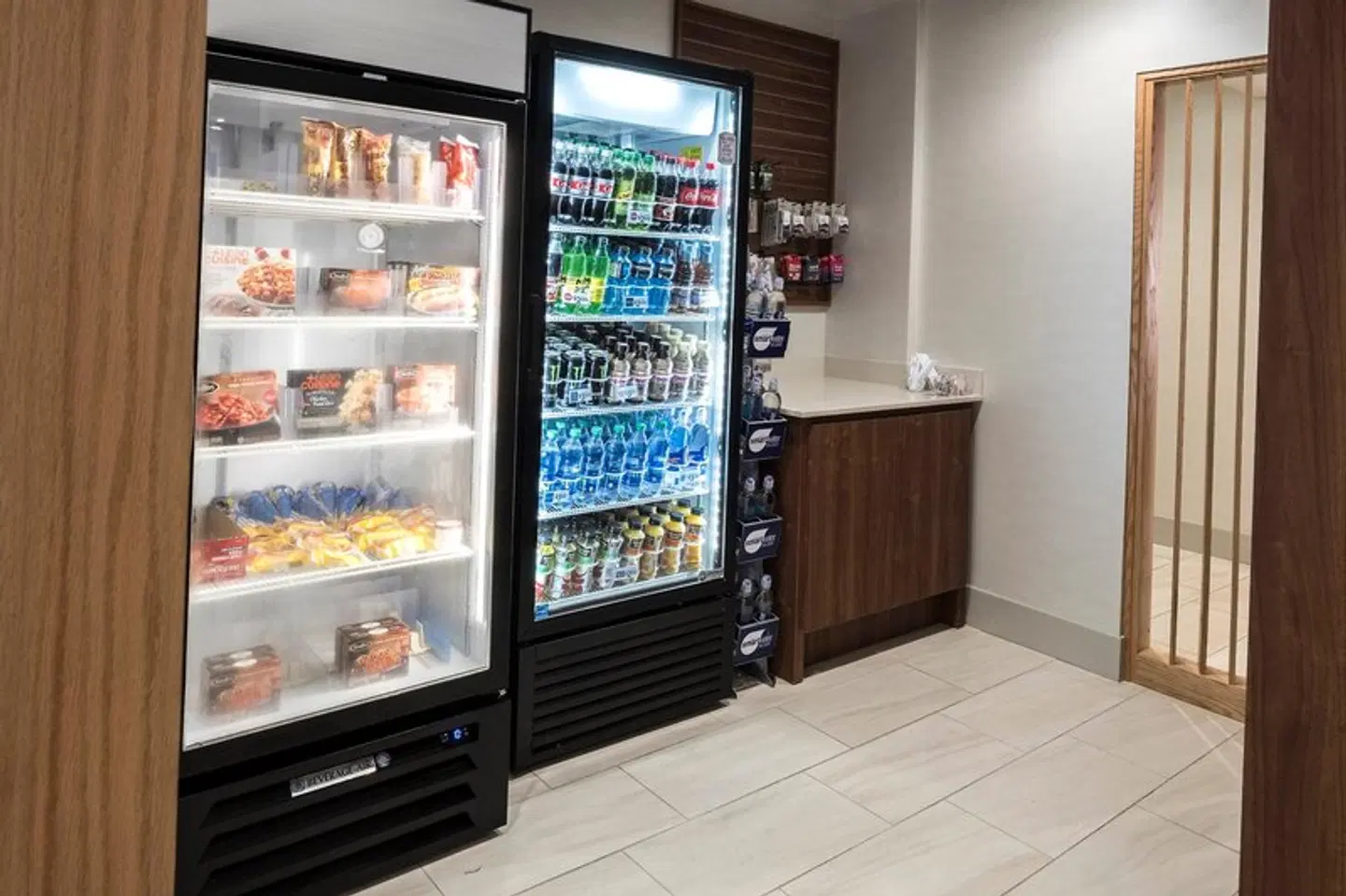 Holiday Inn Express & Suites Commerce by IHG Restaurant