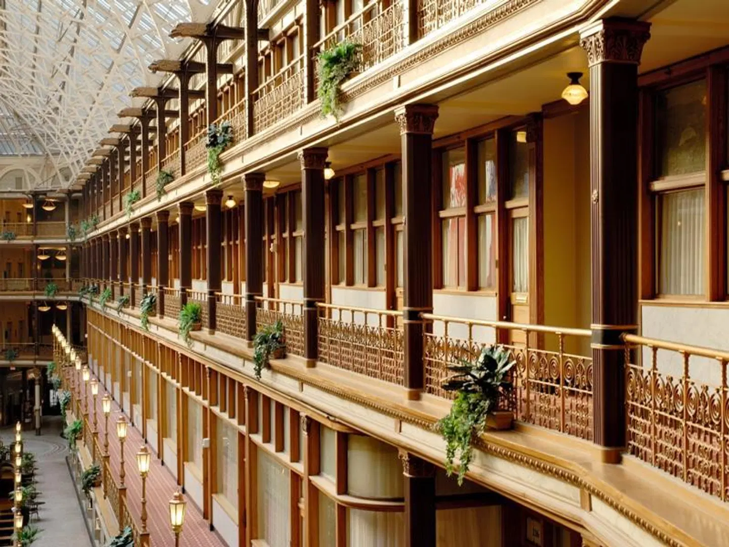 Hyatt Regency Cleveland at The Arcade EXTERIOR