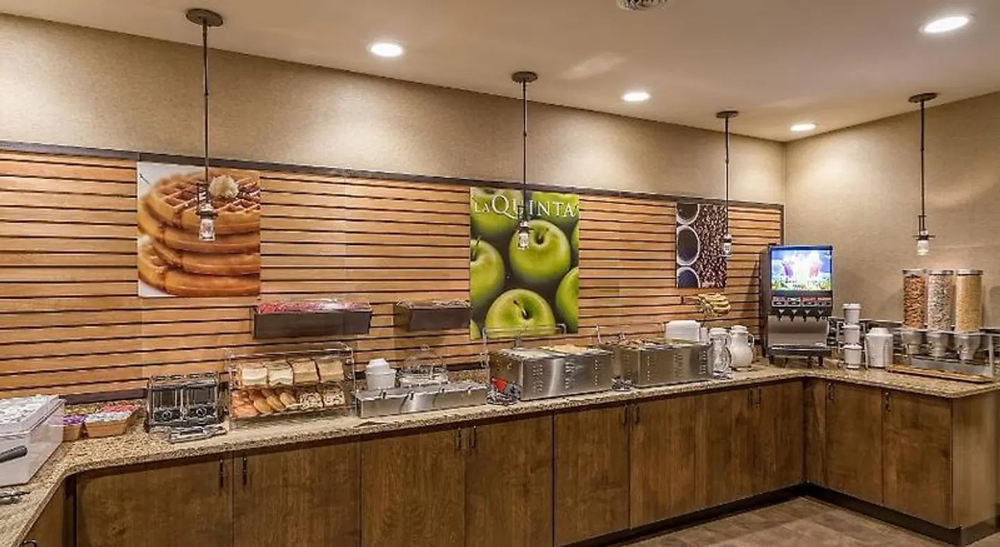 La Quinta Inn & Suites by Wyndham Pigeon Forge Restaurant