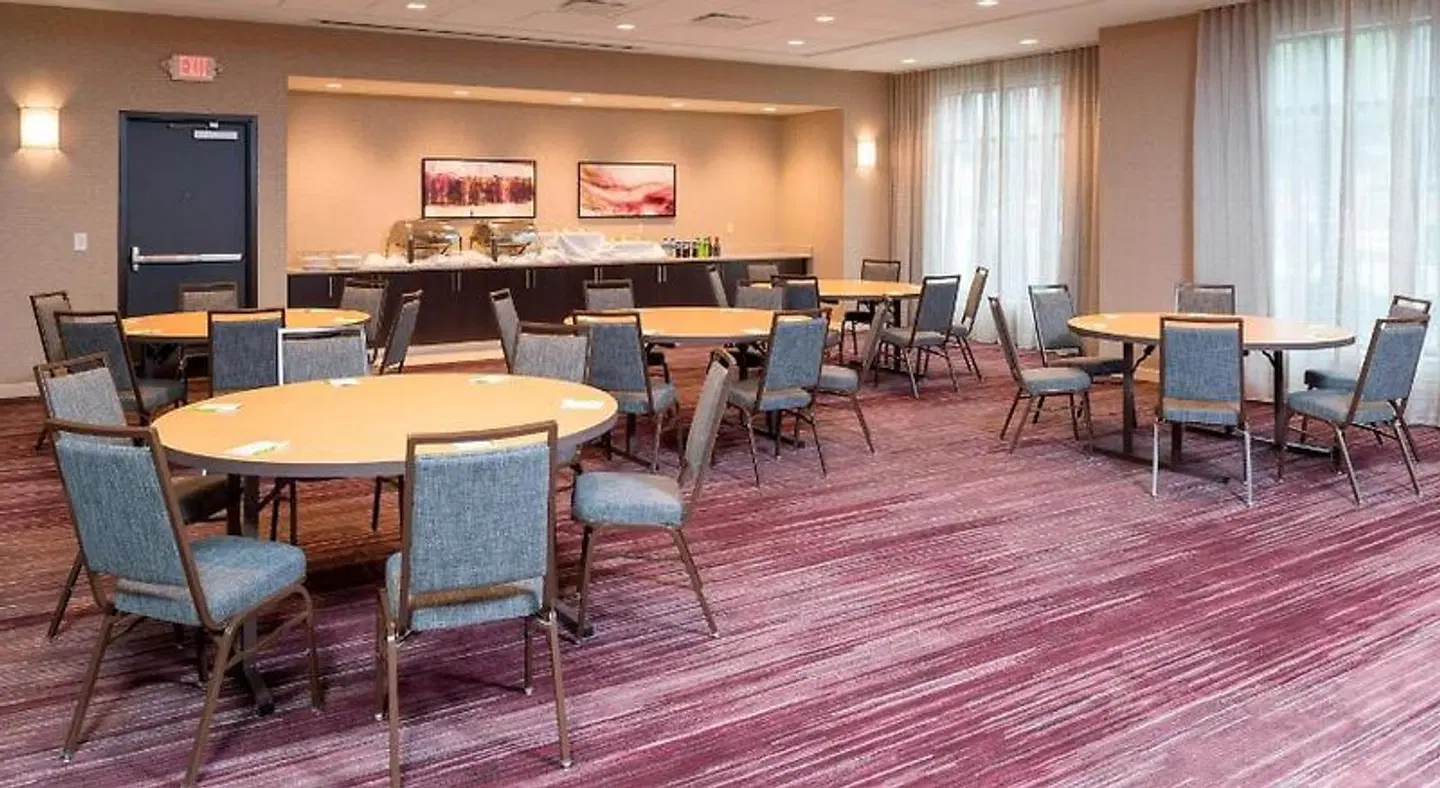 Courtyard by Marriott Louisville Downtown Konferenz