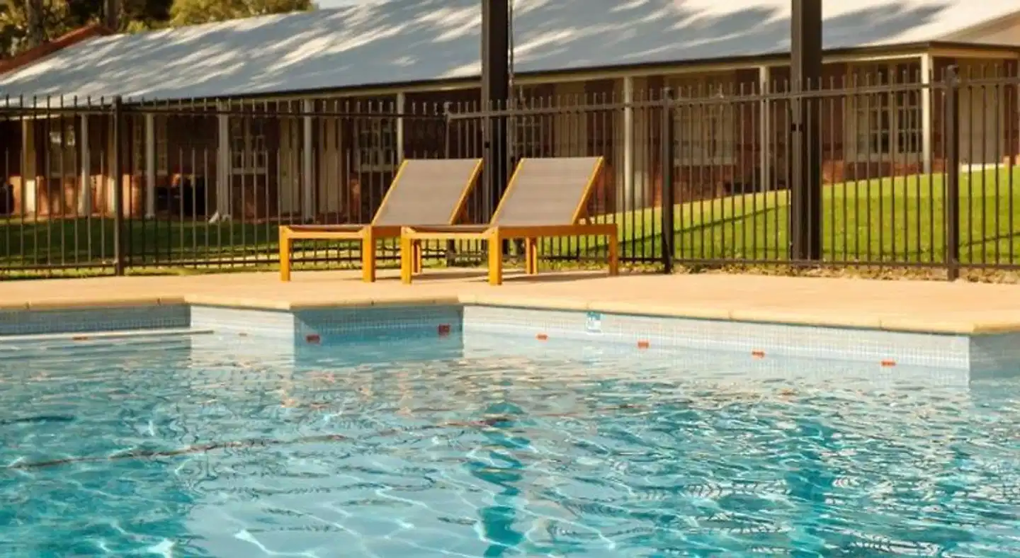Serafino McLaren Vale Hallenbad