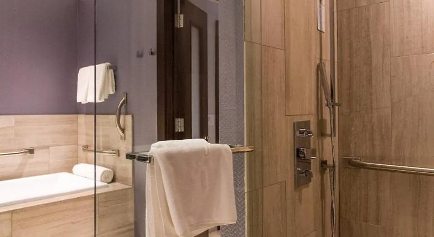 Ivy Boutique Hotel Badezimmer