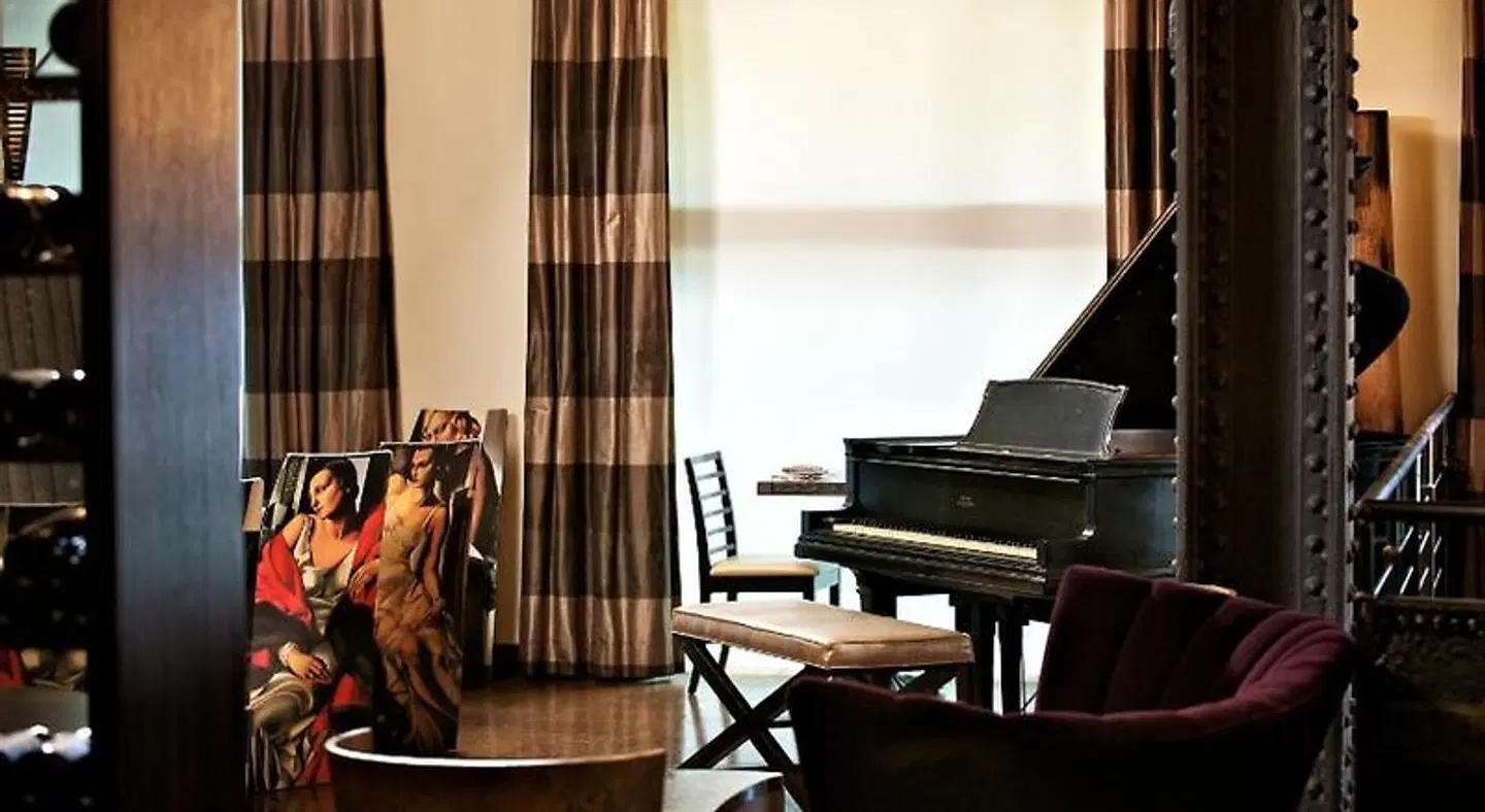 The Mayo Hotel and Residences ROOM_EXAMPLE