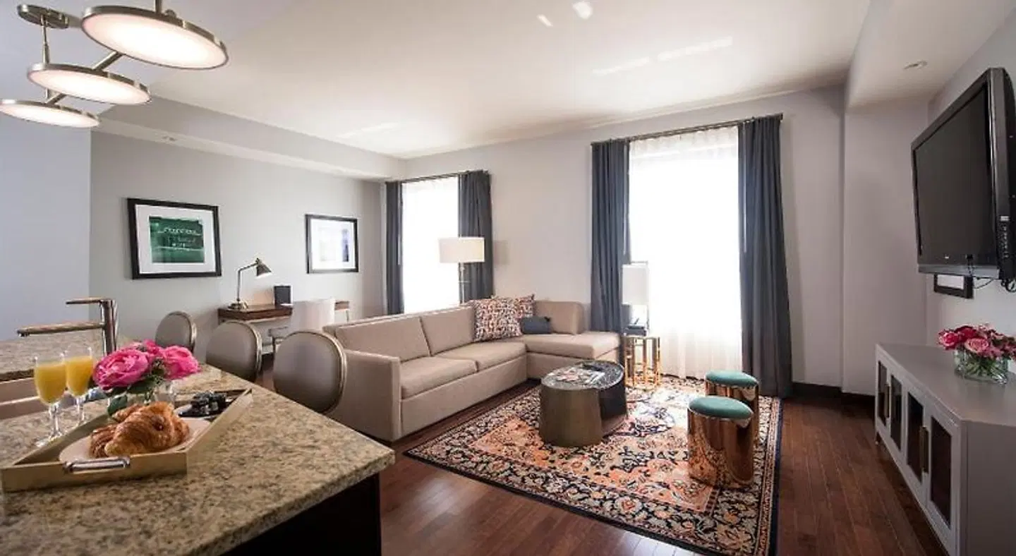 The Mayo Hotel and Residences ROOM_EXAMPLE