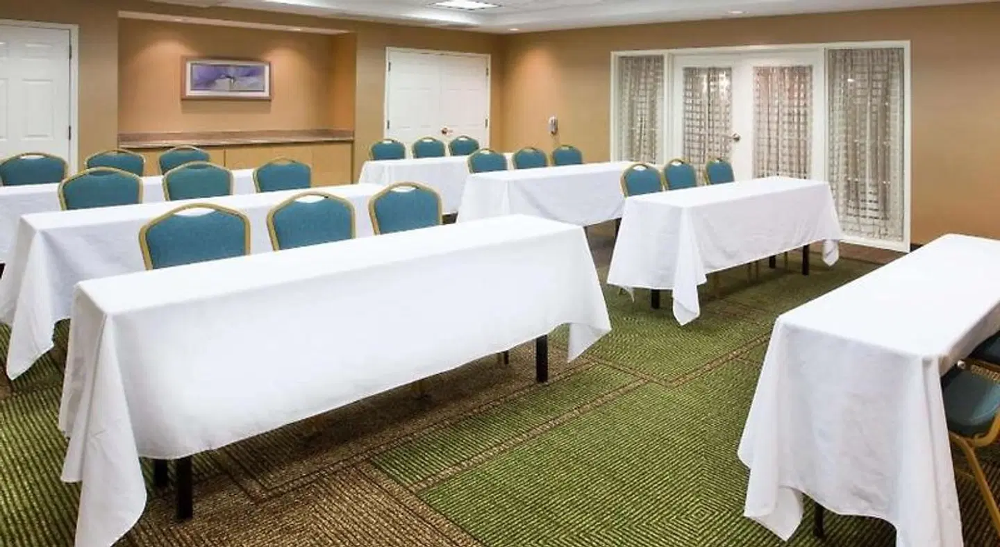 La Quinta Inn & Suites by Wyndham Greenville Haywood Konferenz