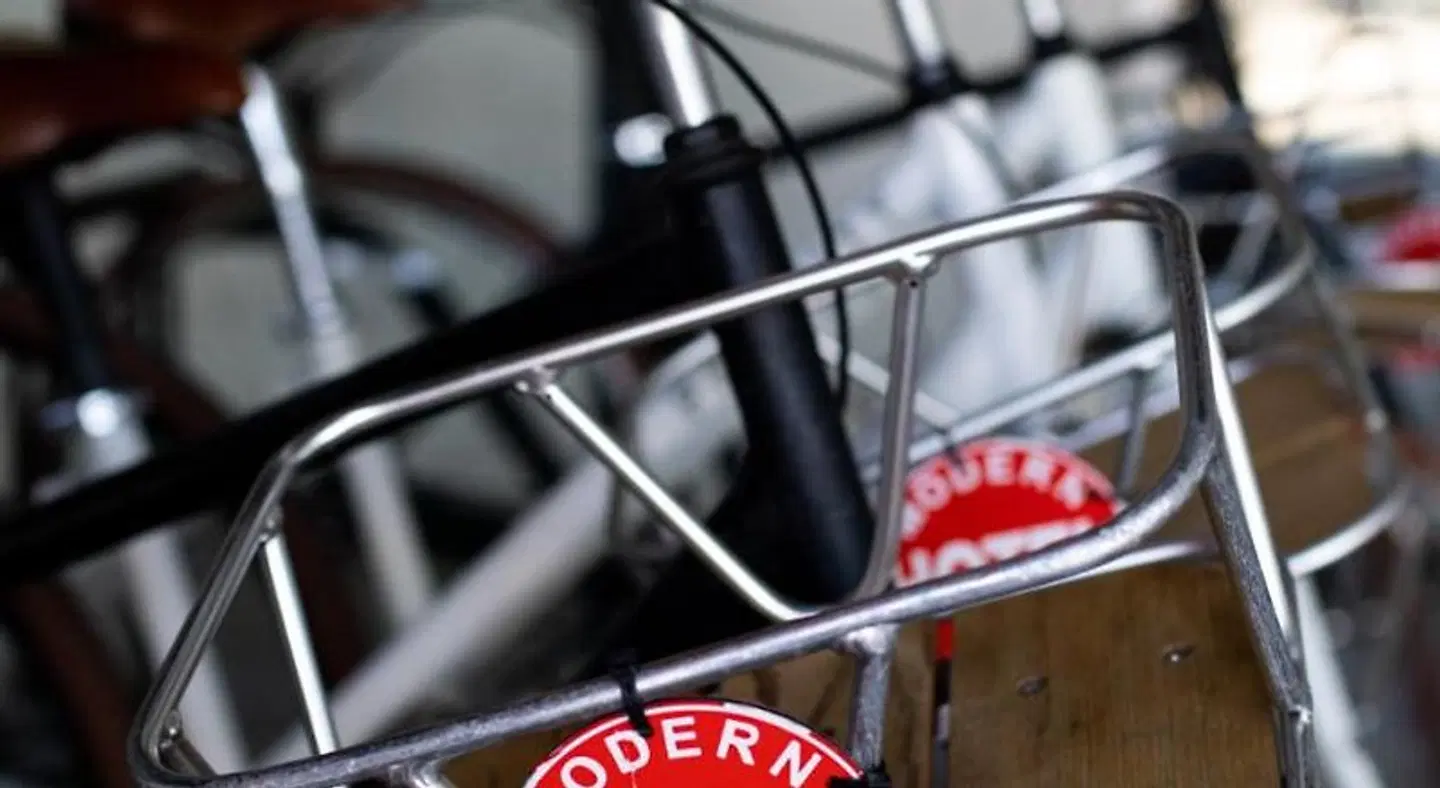 Modern Hotel SPORTS_AND_LEISURE