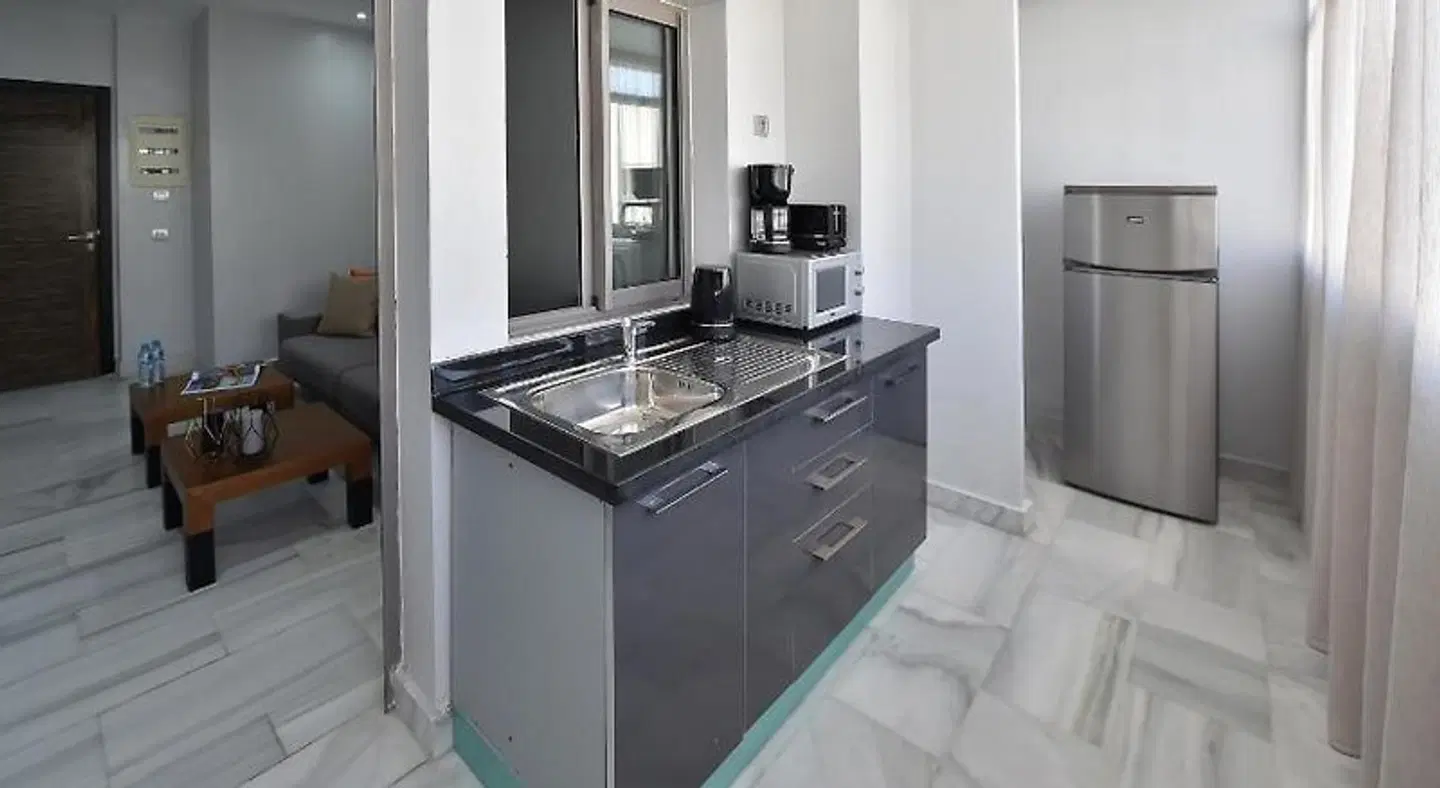 Le Yacht Suites Hotel ROOM_EXAMPLE