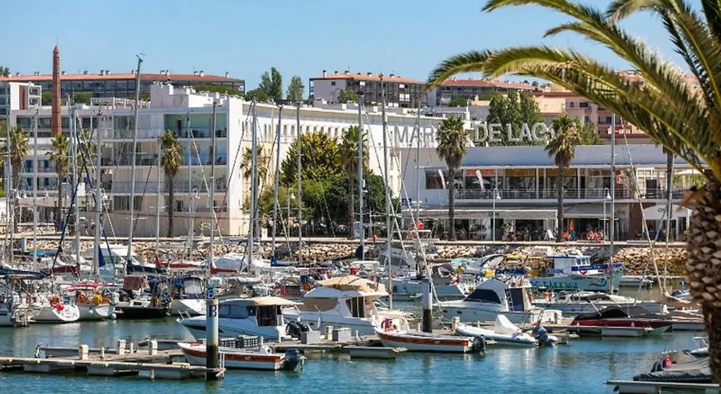 Lagos Avenida Hotel EXTERIOR