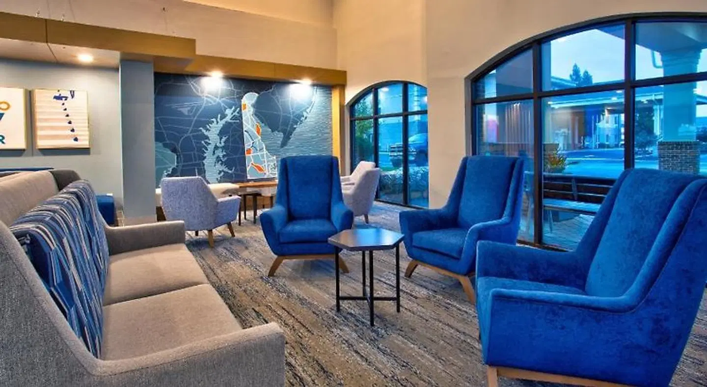 Holiday Inn Express & Suites Dover by IHG LOUNGE_LOBBY