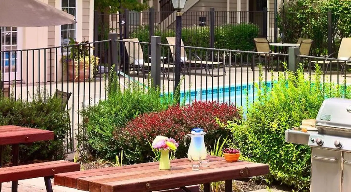Sonesta ES Suites Houston Galleria Terrasse