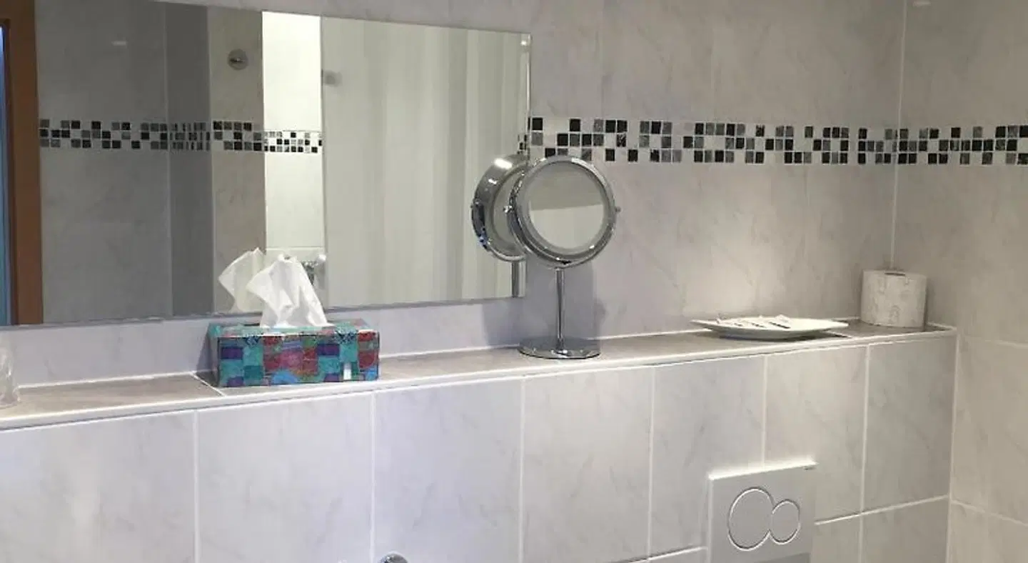 Wirtshaus Himberg Pension Badezimmer