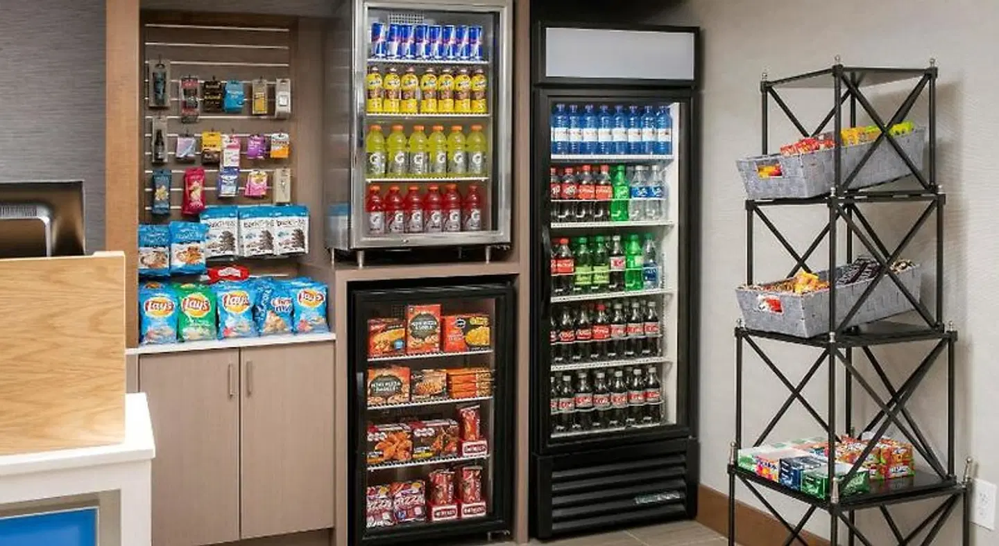 Holiday Inn Express & Suites Annapolis by IHG LOUNGE_LOBBY