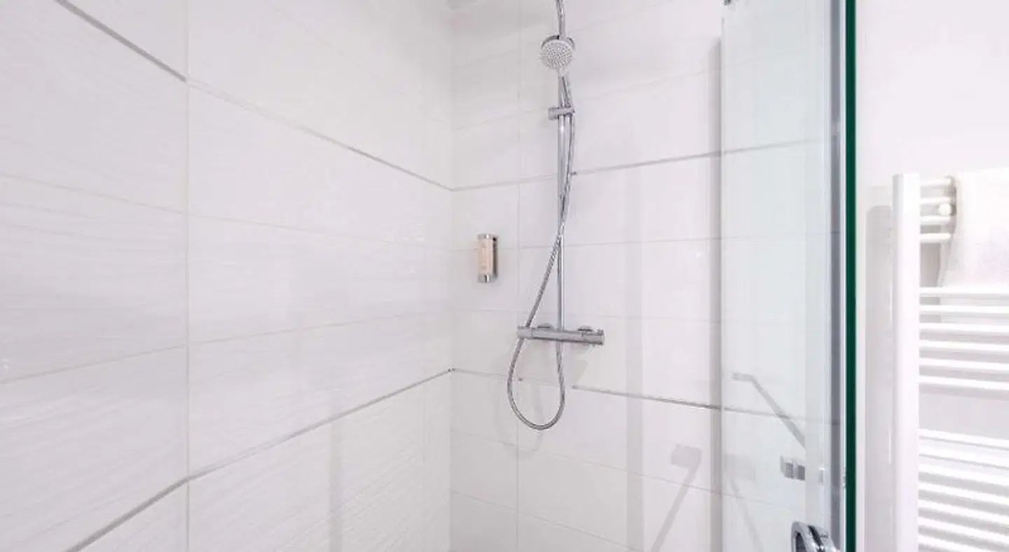 Quality Hotel Le Circuit - Le Mans Badezimmer