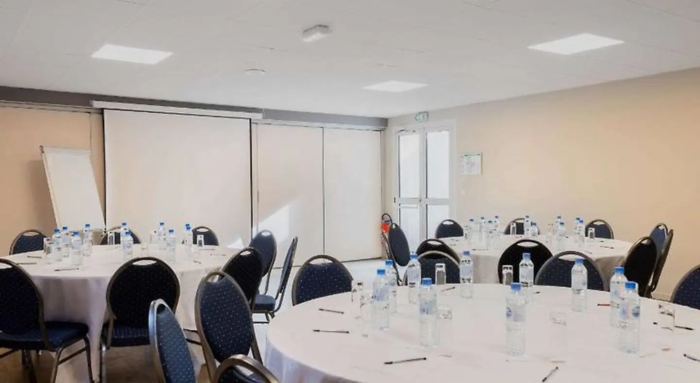Quality Hotel Le Circuit - Le Mans Konferenz