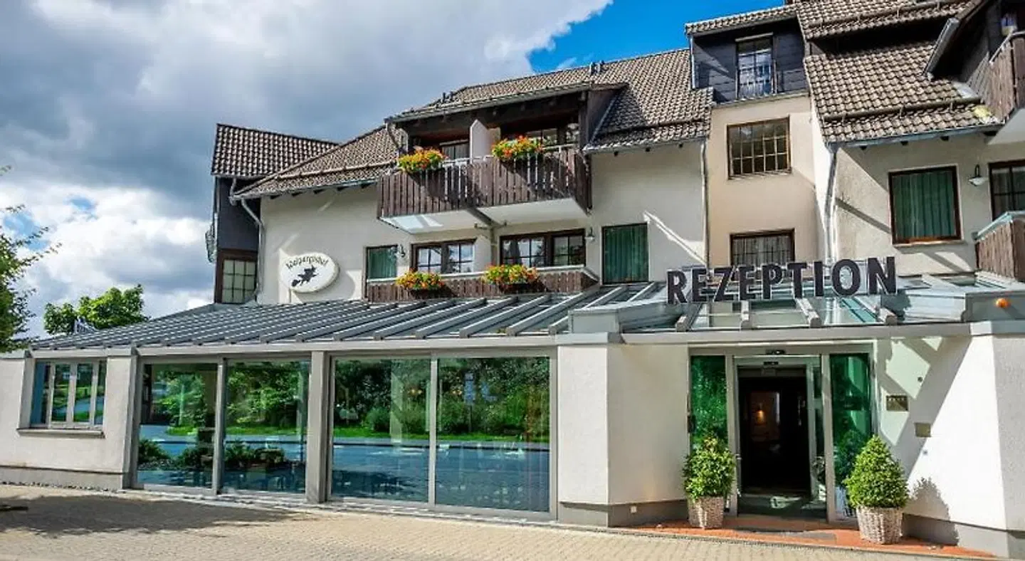 Hotel Walpurgishof EXTERIOR