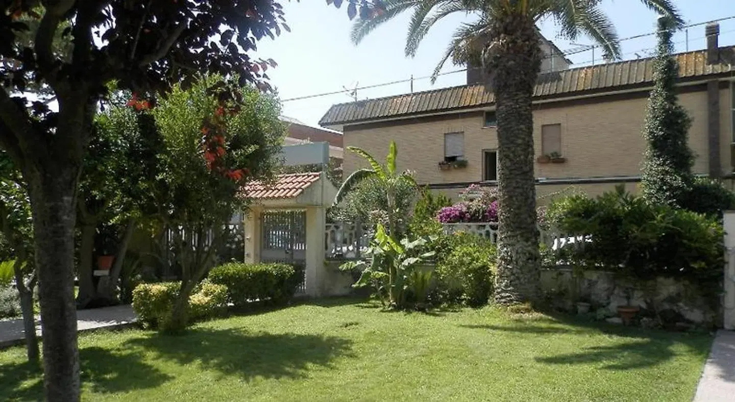 B&B Luana Inn Airport EXTERIOR