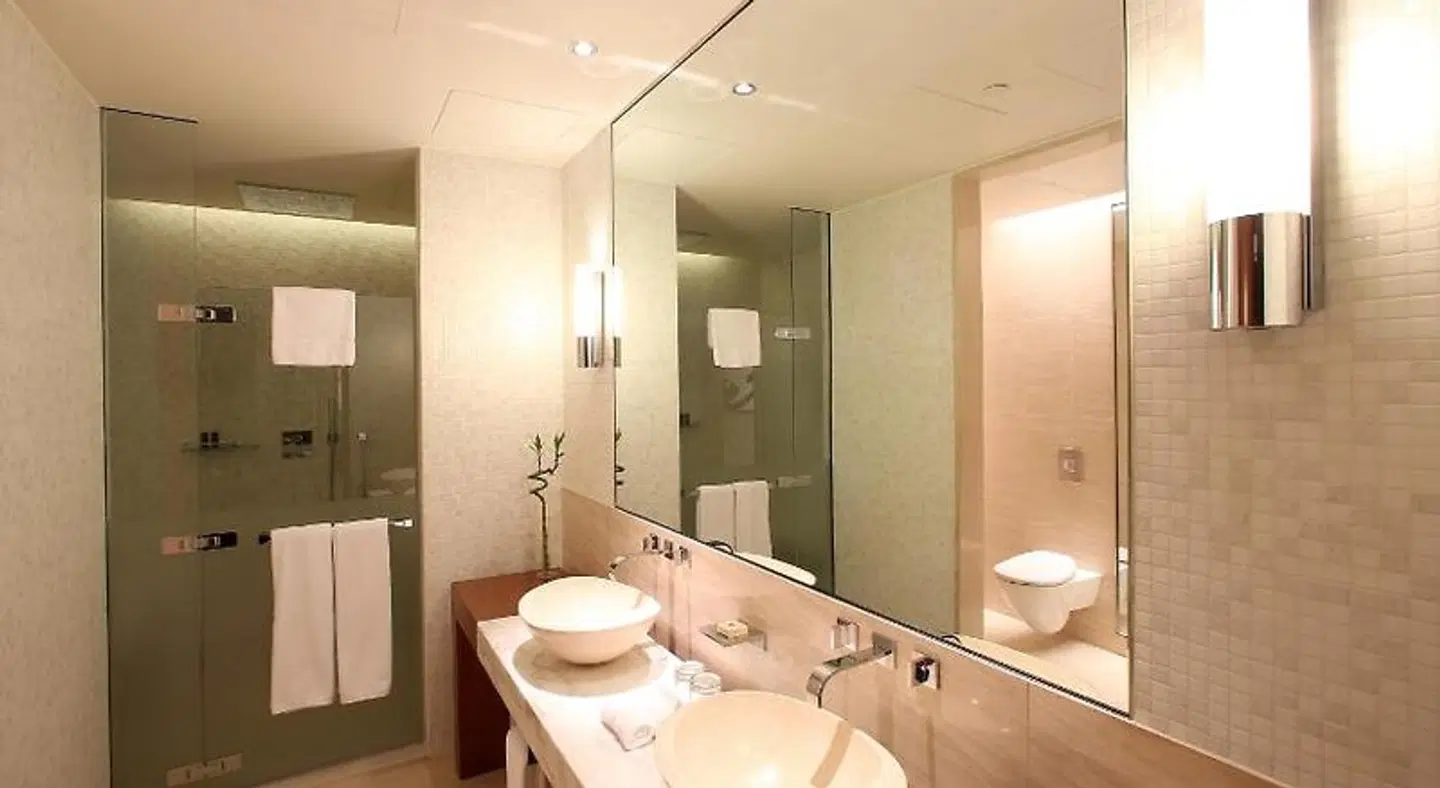The Airport Hotel -Transit Only Badezimmer