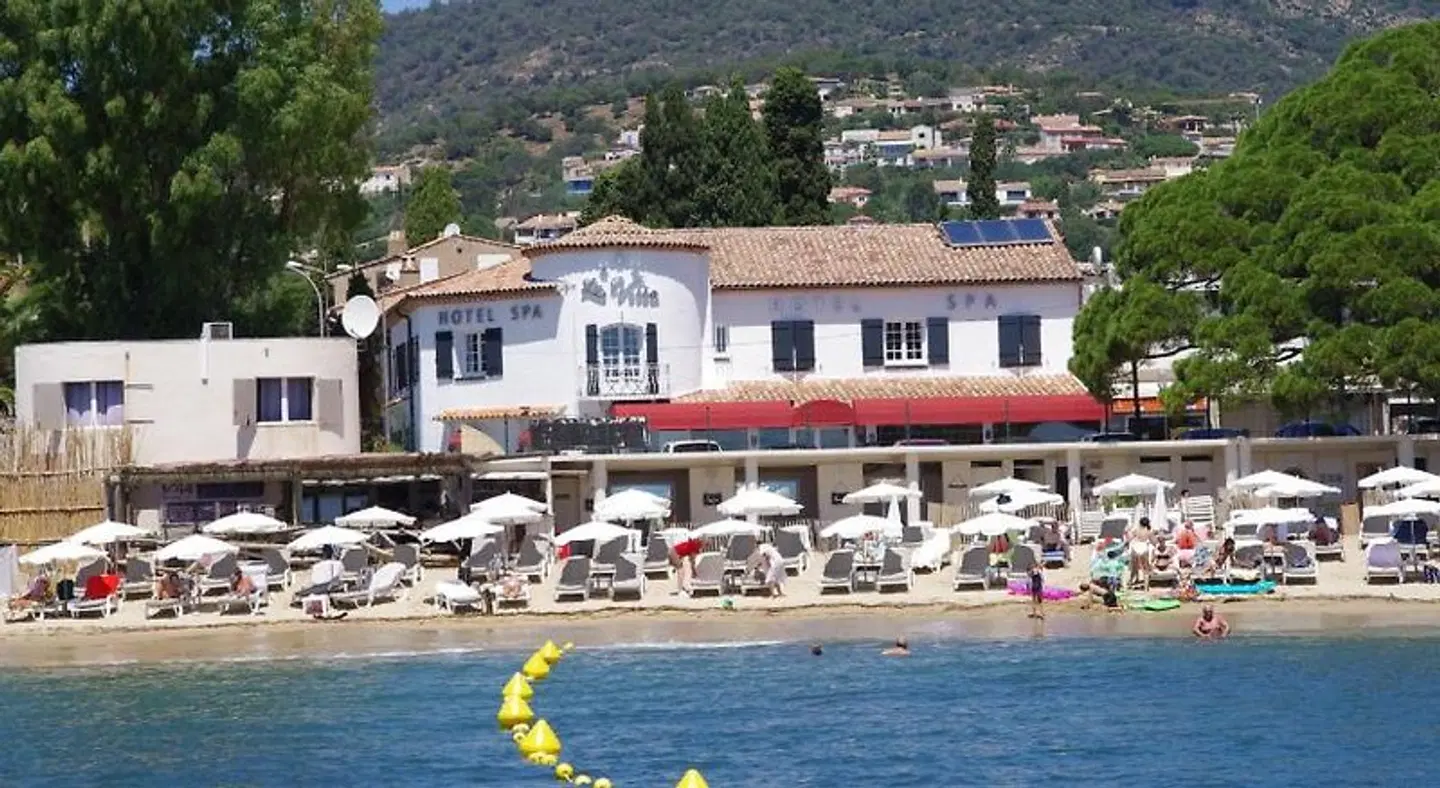 La Villa EXTERIOR