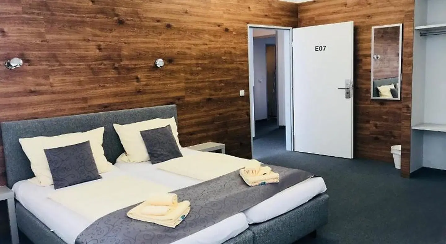 Creo Munich City ROOM_EXAMPLE