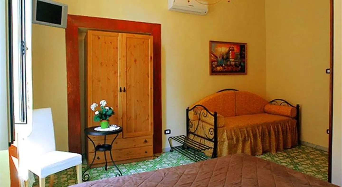 B&B Domus Gemi ROOM_EXAMPLE