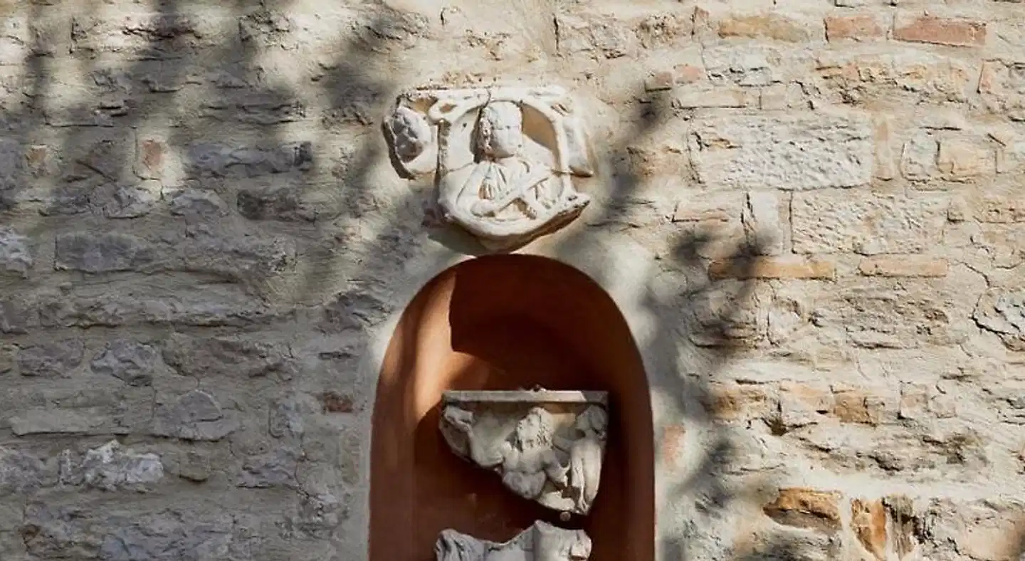Castello di Baccaresca Tiere
