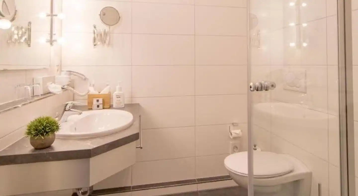 Am Kurpark Späth Badezimmer