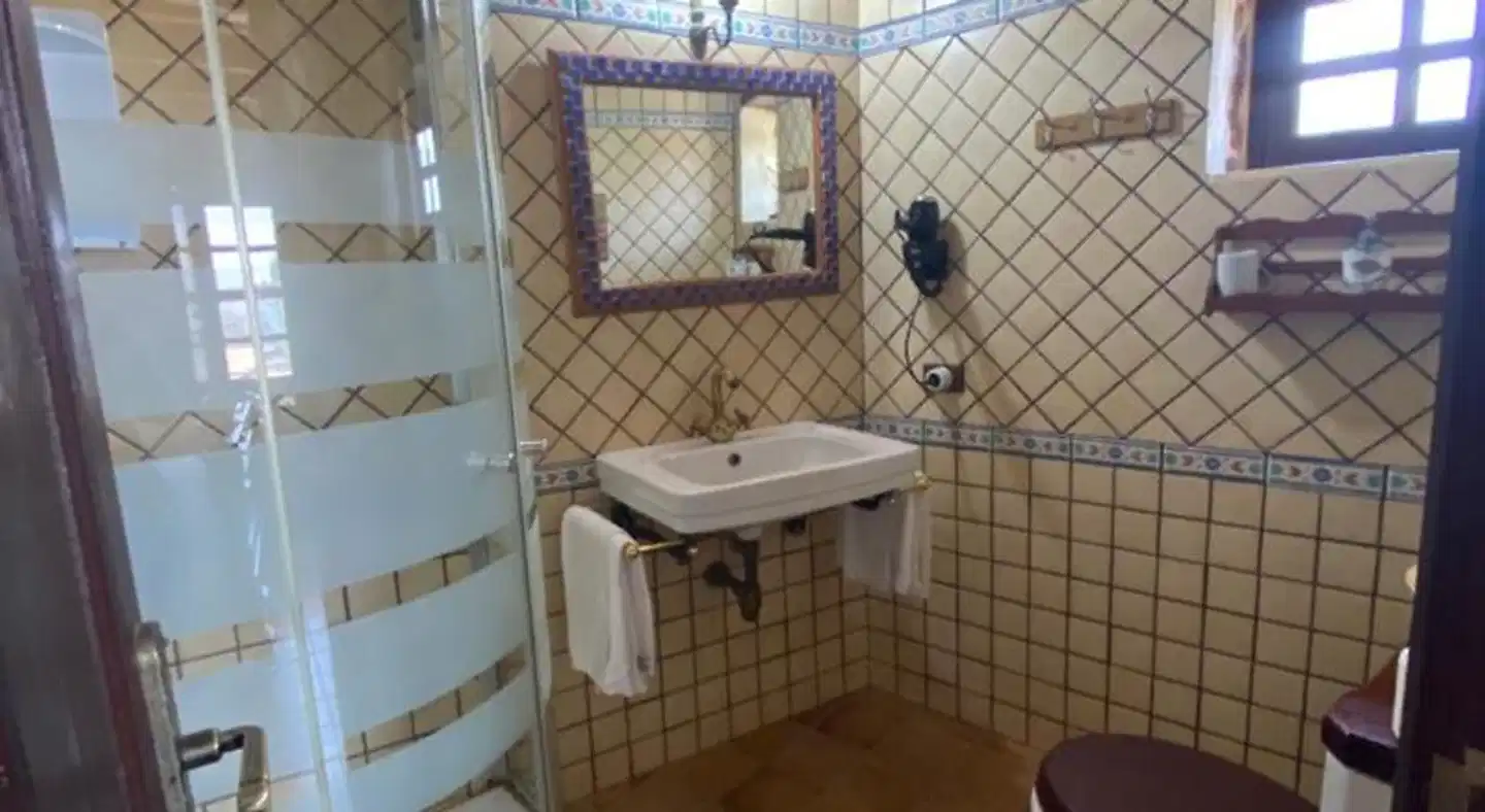 Hotel Rural Mahoh Badezimmer