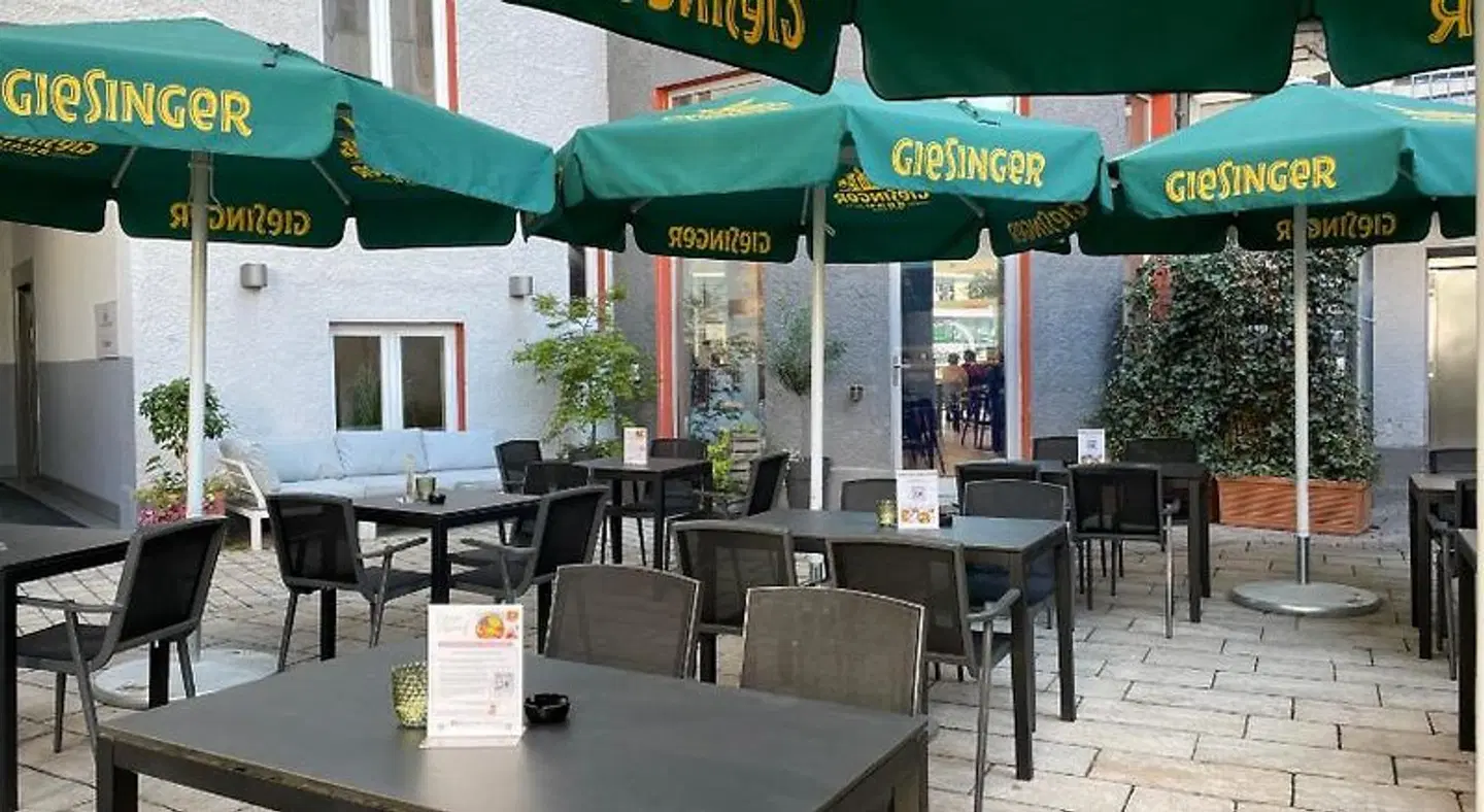 KOOS Hotel&Apartments Terrasse