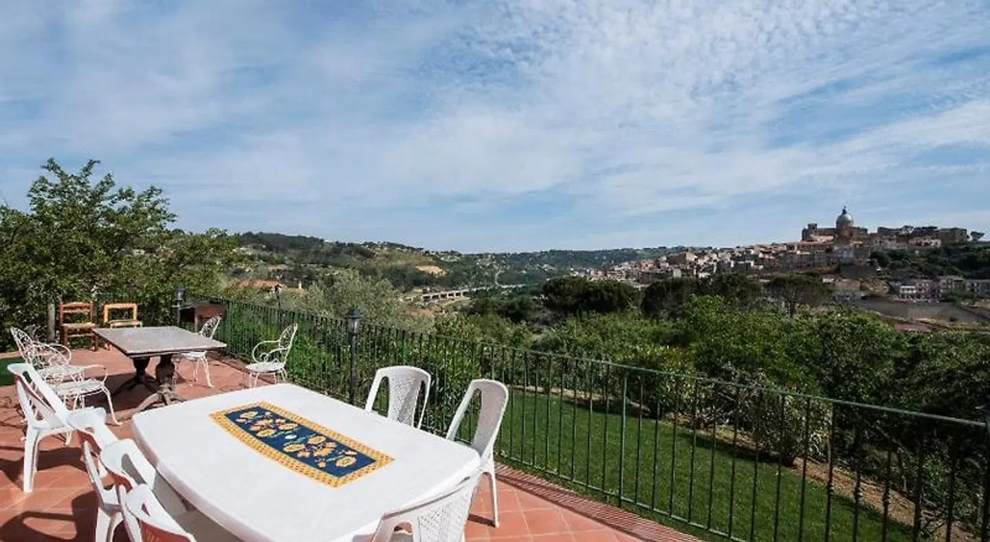 La Casa Rossa Country House Terrasse