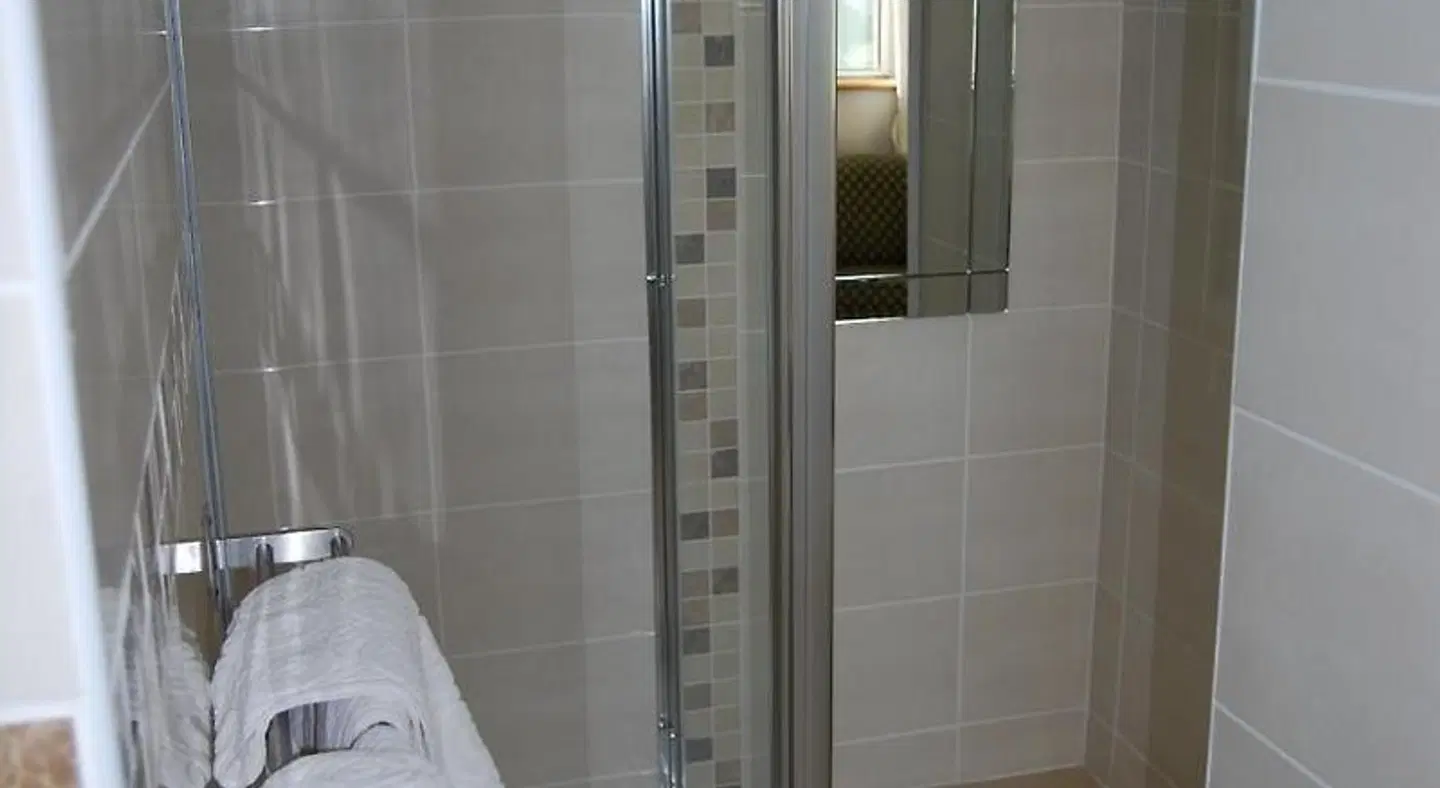 Clonmore Lodge B&B Badezimmer