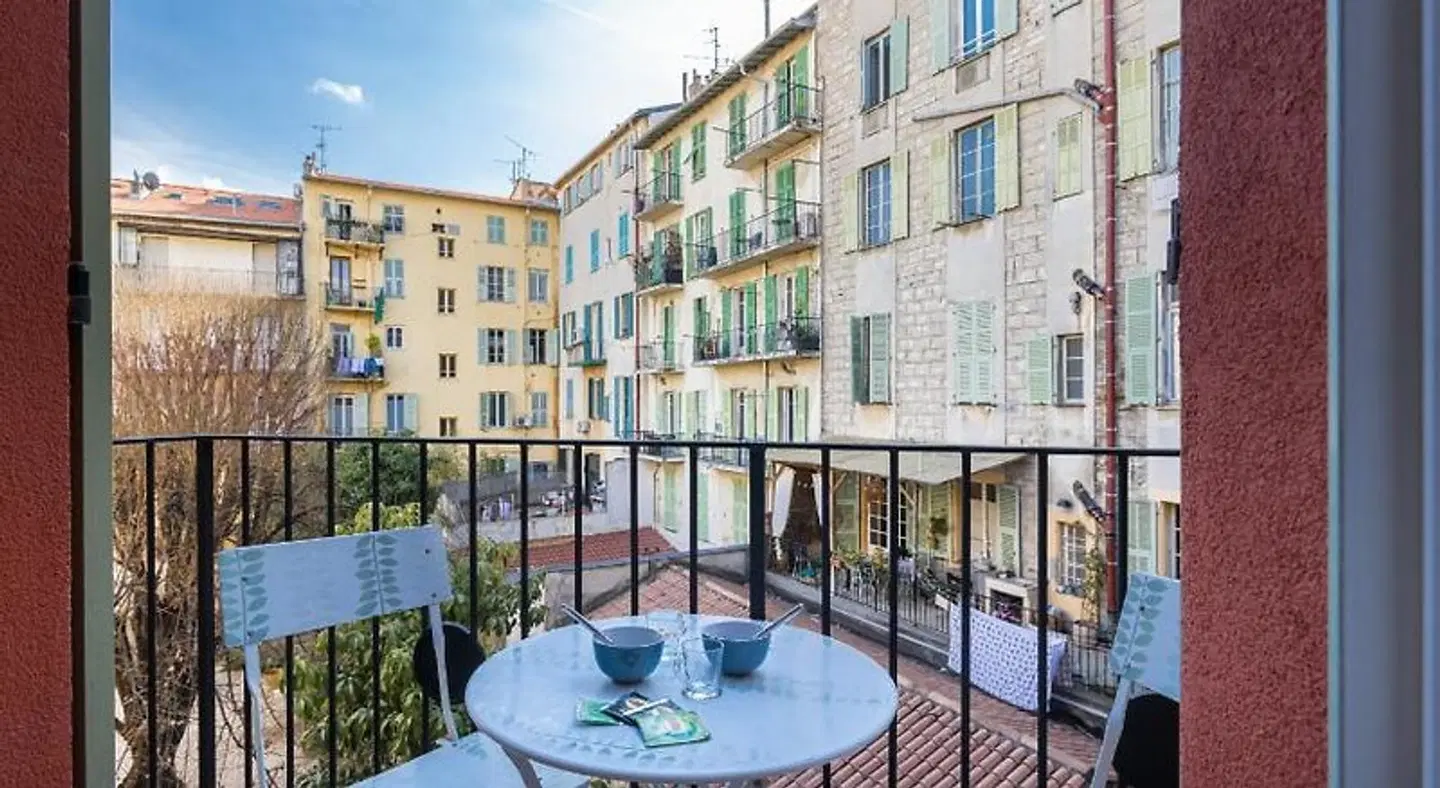 L'Abeille Boutique Apartments Terrasse