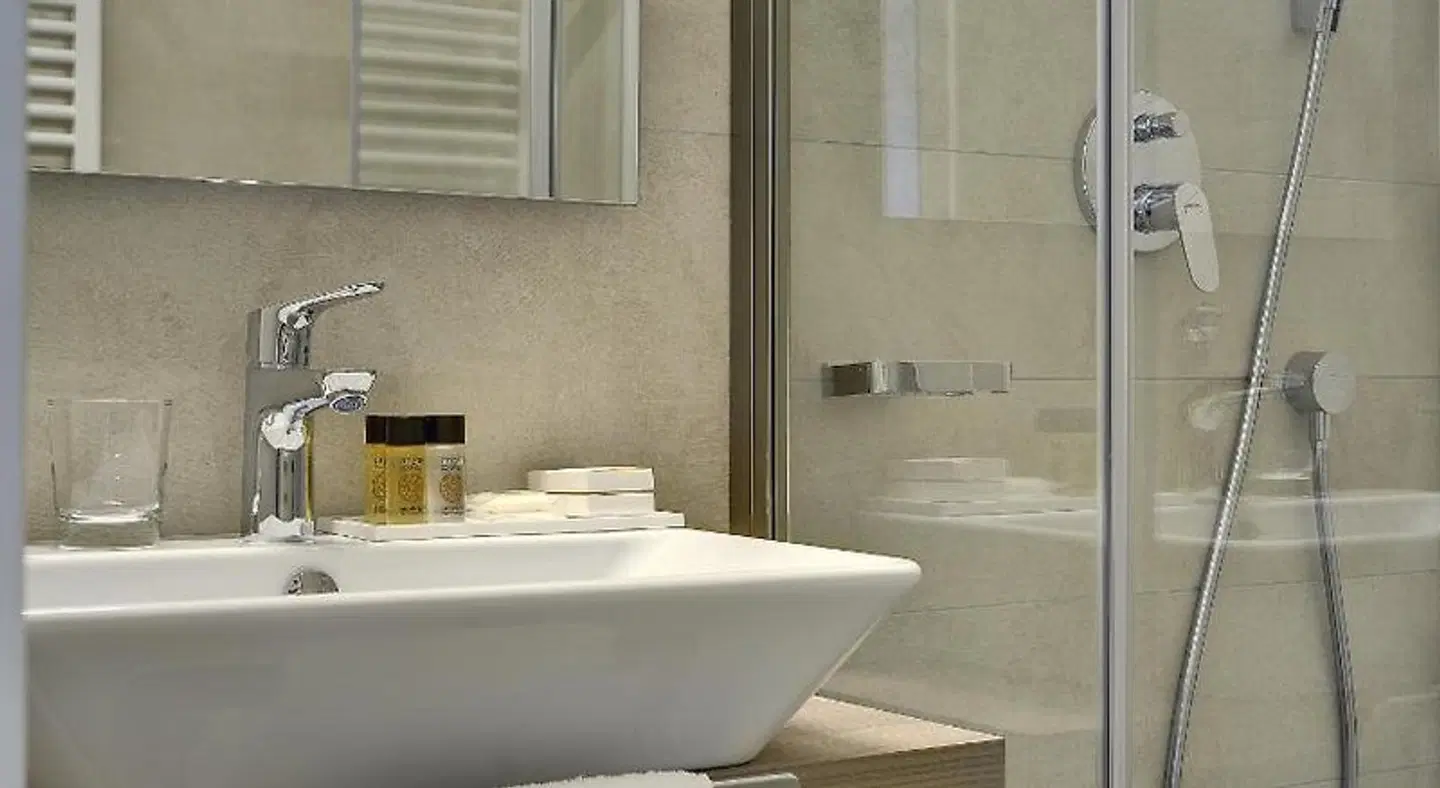 Residence Rovinj& Badezimmer