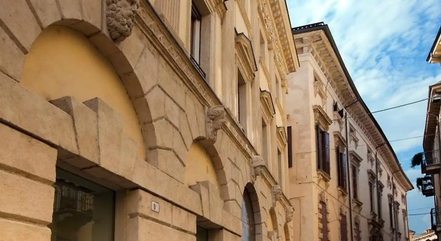 Oriana Suites Verona EXTERIOR