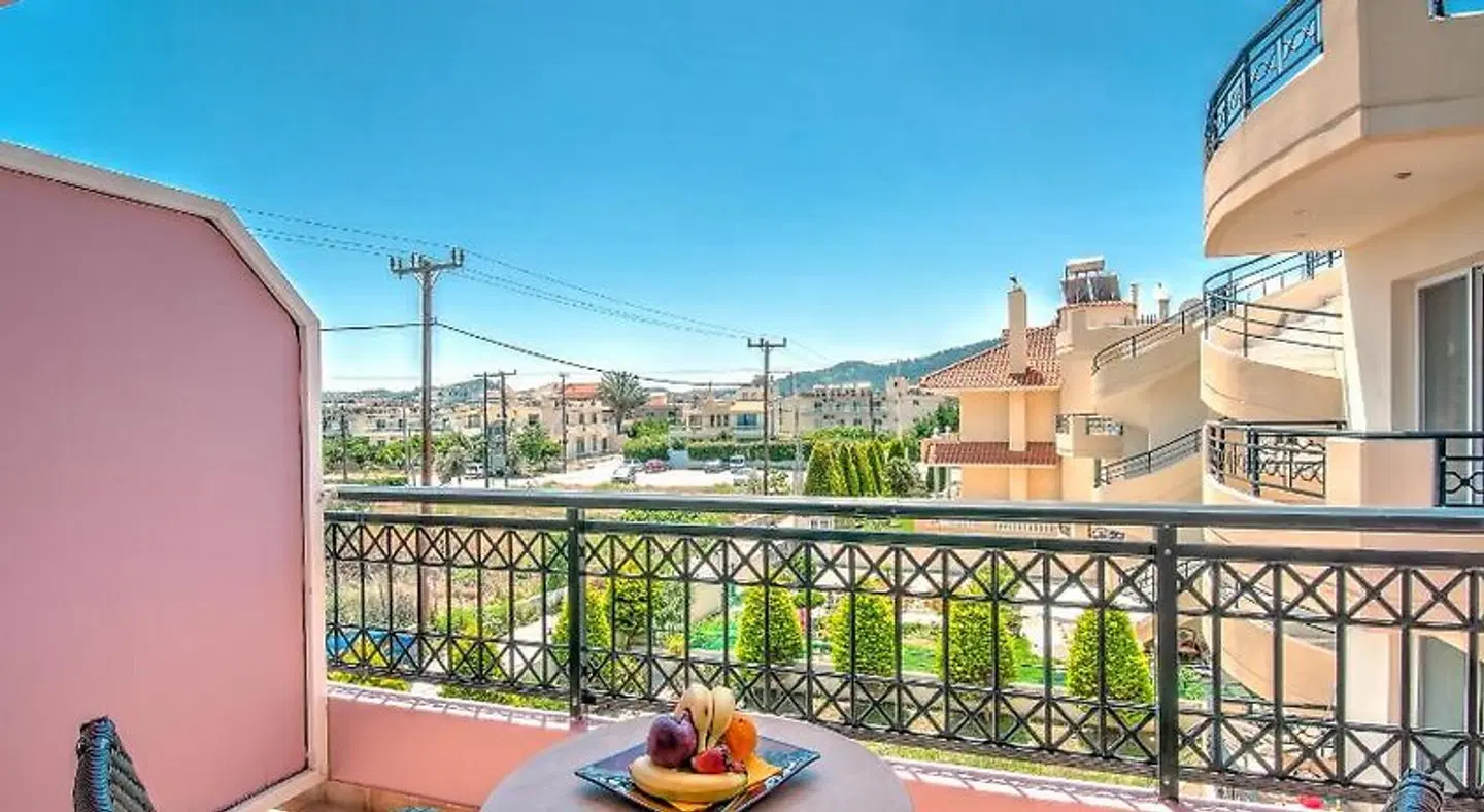 Johnhara Studios & Apartments Terrasse