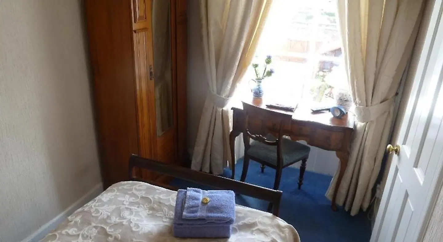 The Burnside Guest House ROOM_EXAMPLE