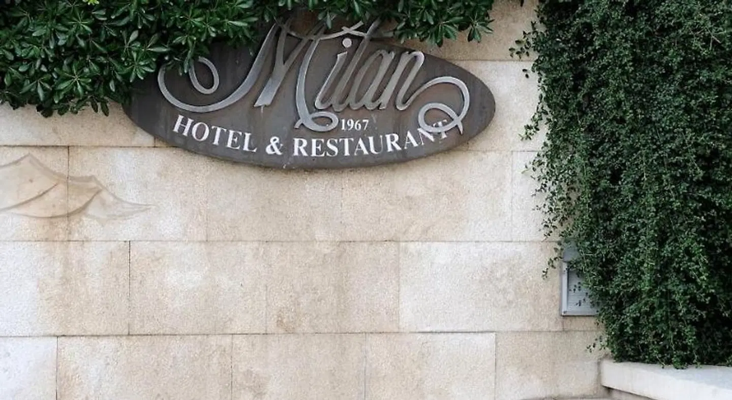 Milan EXTERIOR