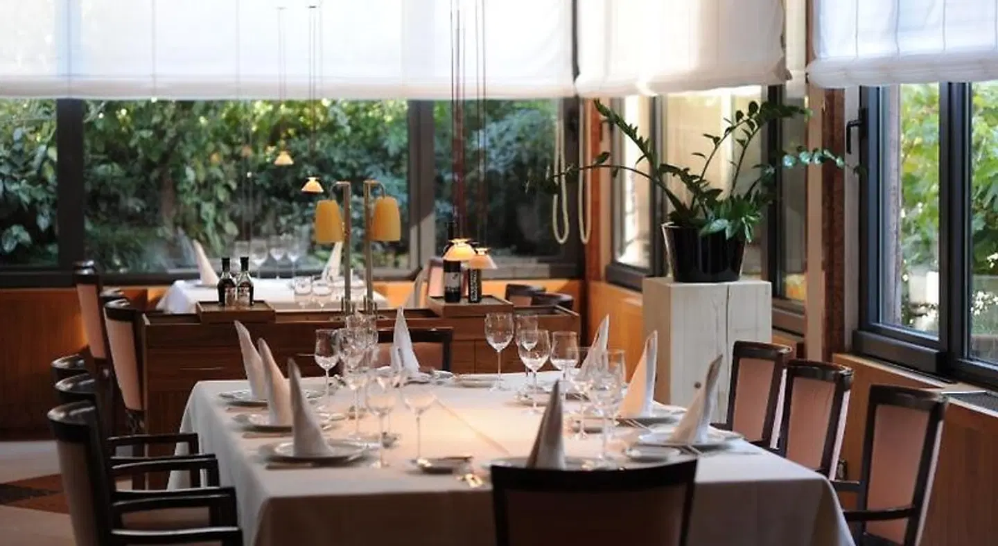 Milan Restaurant