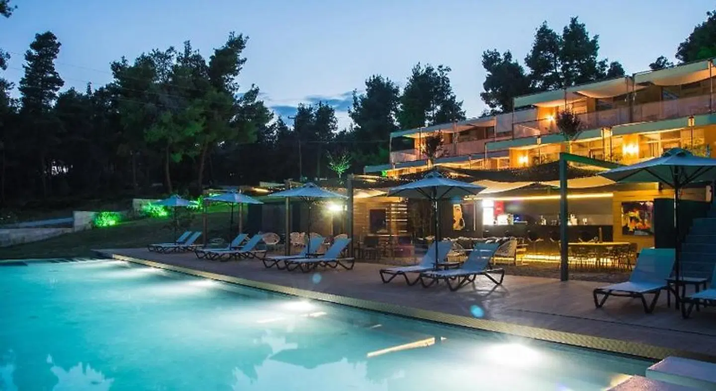 Sani Woods Apartments OUTDOOR_POOL